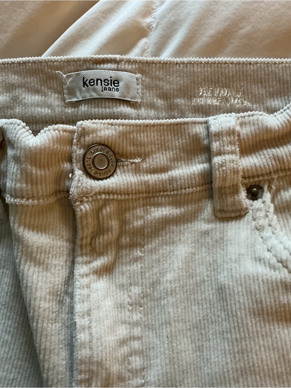 Kensie Womens’ Corduroy Jeans in Off-White
